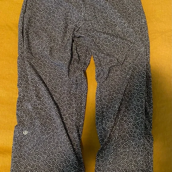 Lululemon Vinyasa Pants - Picture 4 of 7